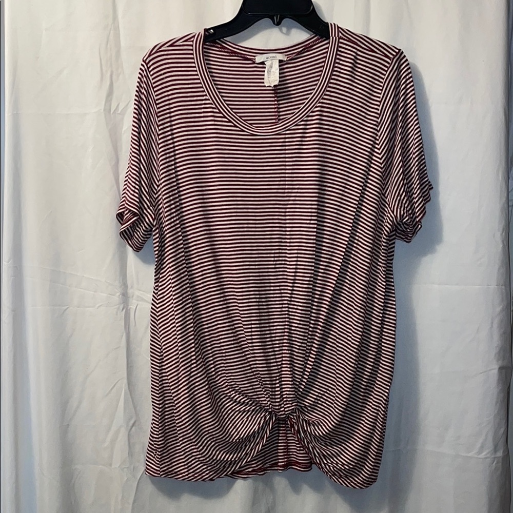 Acemi Burgundy and White Tie Front Short Sleeve Tee